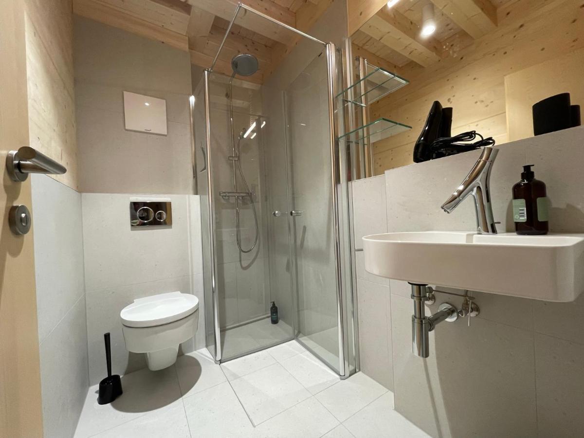 Mondholz - Urban Inn 24-7 Innsbruck Ngoại thất bức ảnh