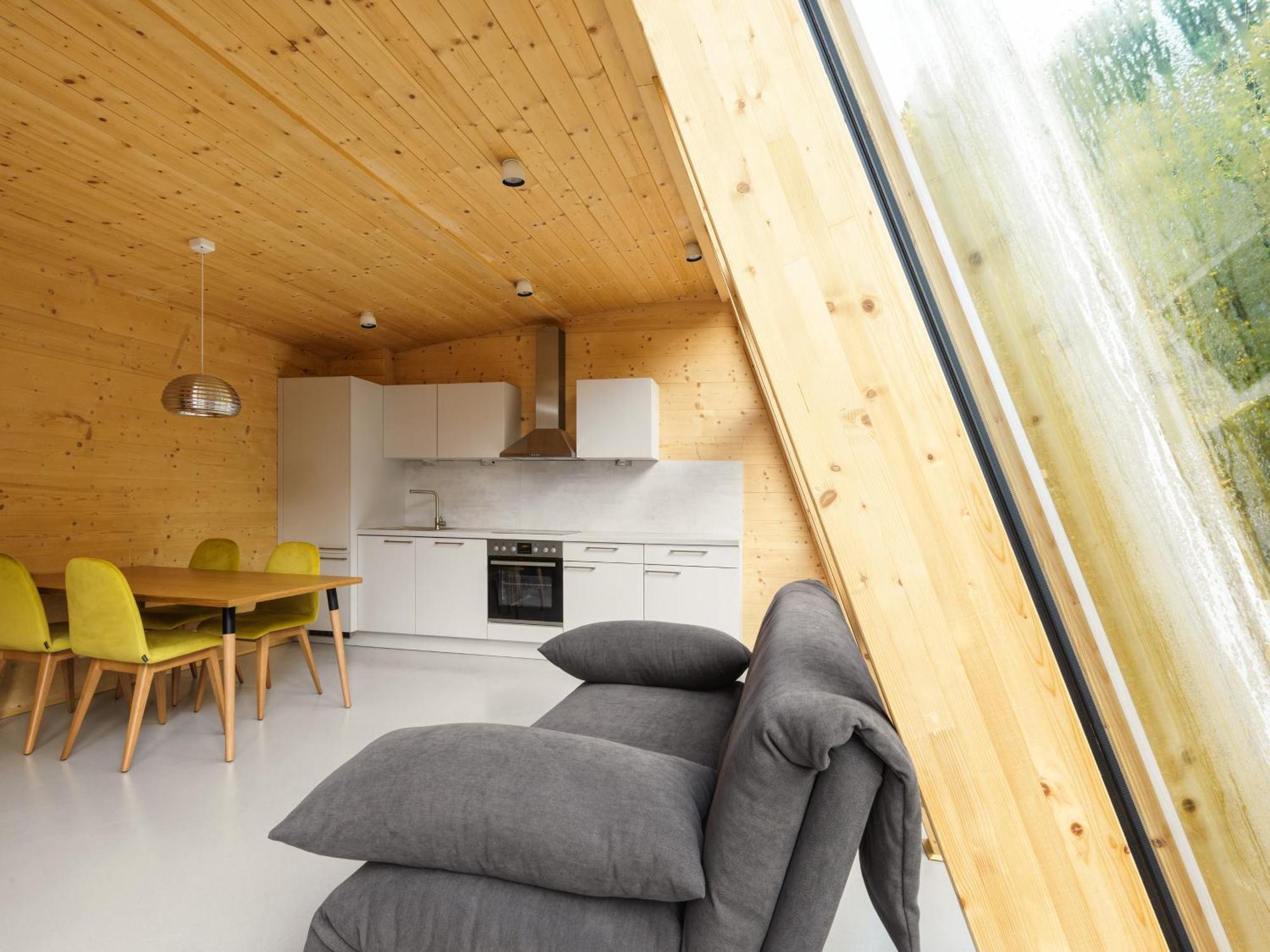 Mondholz - Urban Inn 24-7 Innsbruck Ngoại thất bức ảnh